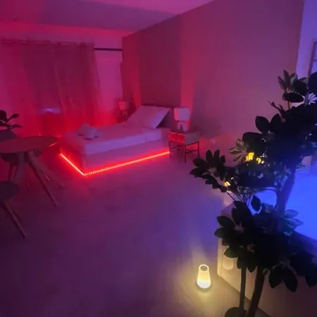 Apartman Cocon D'anjou Romantique Avec A Deux Pas Des Vagues Antibes