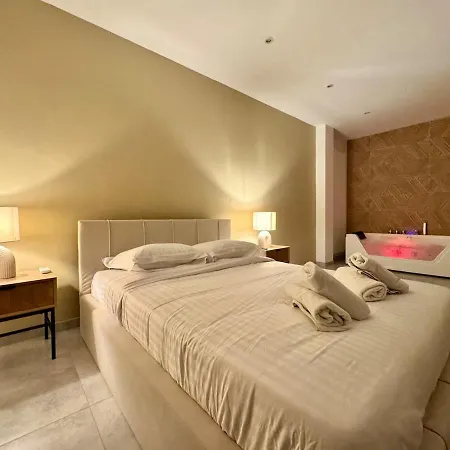 Cocon D'Anjou Romantique Avec Spa A Deux Pas Des Vagues Appartement