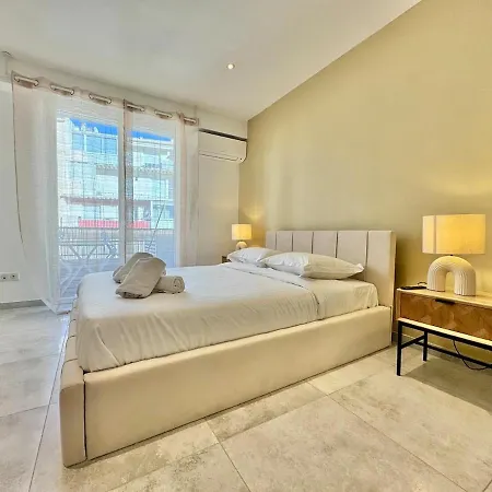 Cocon D'Anjou Romantique Avec Spa A Deux Pas Des Vagues Appartamento Antibes